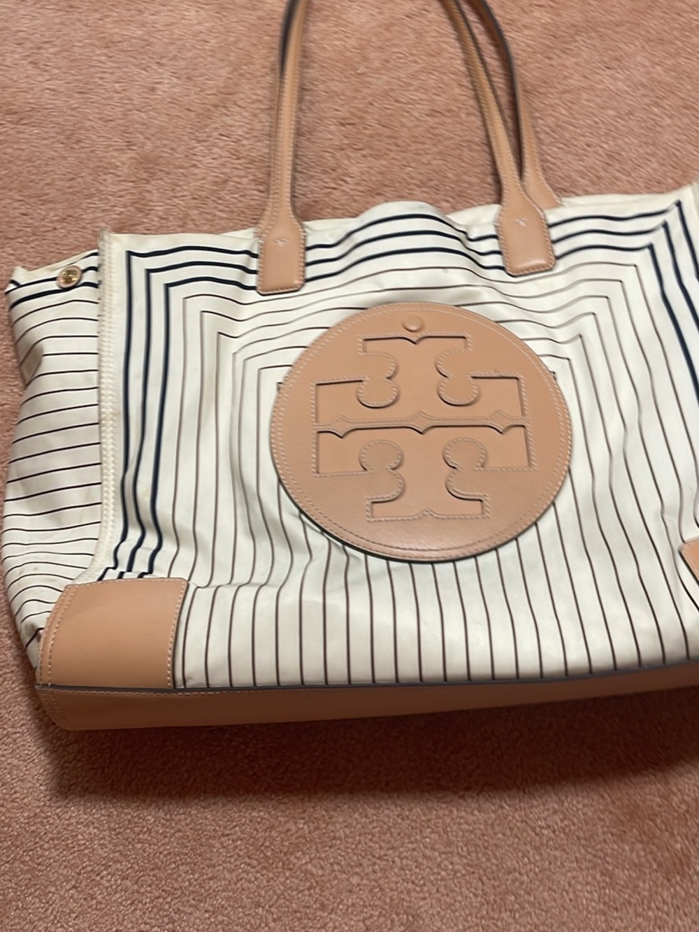 TORY BURCH Striped Ivory & Tan Tote Bag with Logo Medallion no rips or holes